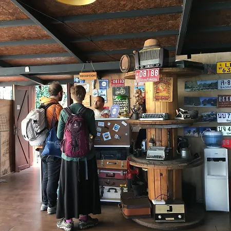 El Camino Hostel&pub *