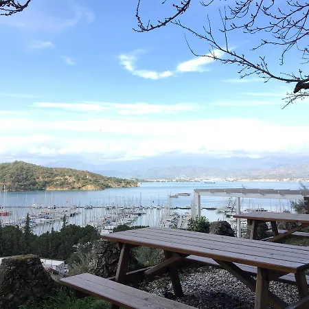 إل كامينو هوستيل آند بوب فتحية