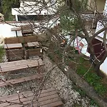 ホステル El Camino & Pub フェティエ