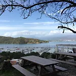 El Camino & Pub ホステル フェティエ