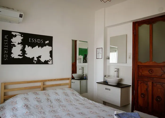 El Camino & Pub ホステル フェティエ