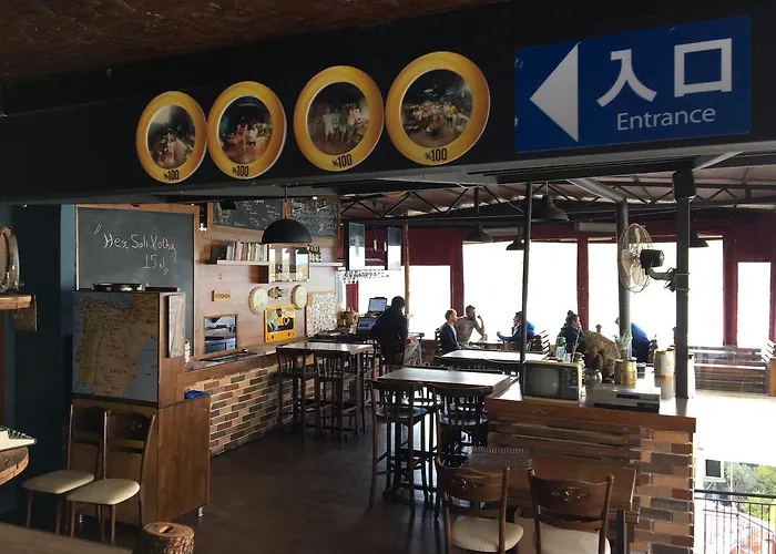 El Camino & Pub ホステル フェティエ