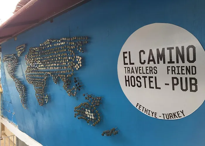 El Camino & Pub ホステル フェティエ