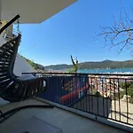 El Camino & Pub Hostel Fethiye